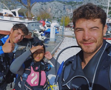 IVHQ Marine Conservation Scuba Divers in Croatia