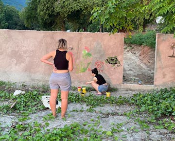 IVHQ volunteers working on the Lombok Construction & Renovation project