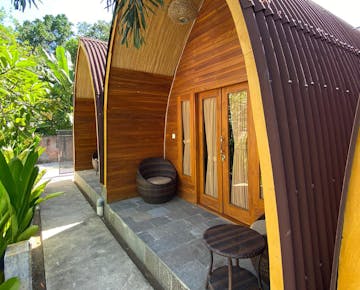 IVHQ volunteer private room upgrade in Lombok accommodation