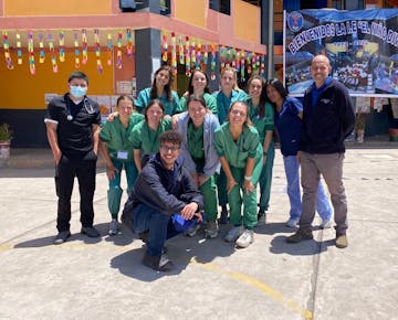 IVHQ Peru, Cusco Medical Campaign volunteer project