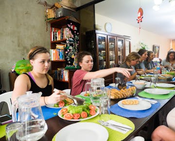 IVHQ volunteer dining in Lima