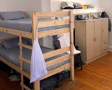 IVHQ South Africa volunteer bedroom