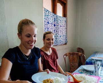 IVHQ volunteers serving Lunch in Kandy, Sri Lanka