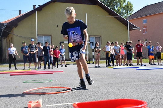Volunteer on the Summer Camp project in Romania with IVHQ